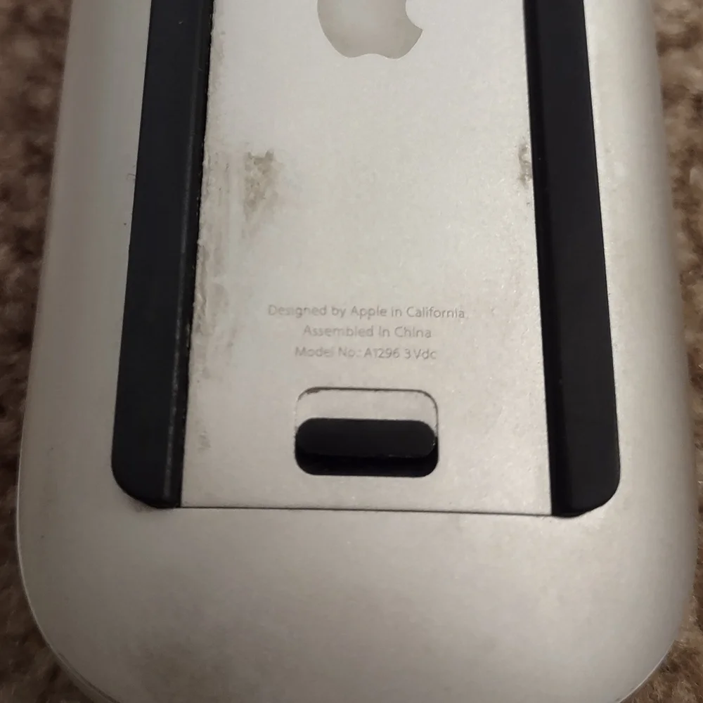 Apple A1296 Wireless Magic Mouse